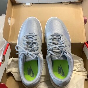 Nike Orive NM size 9.5